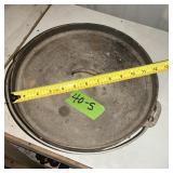 CAST IRON DUTCH OVEN