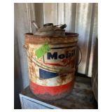 METAL OIL CANS, BUCKET
