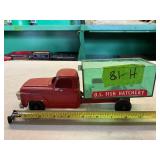 HUBLEY US FISH HATCHERY METAL TRUCK