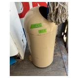 METAL TRASH CAN W CONTENTS