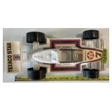 PLASTIC TEXACO RACE CAR