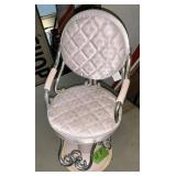 PINK MINI BARBER CHAIR