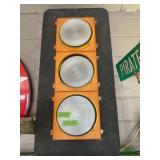 TRAFFIC LIGHT- UNTESTED