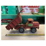 BUDDY L HYDRAULIC DUMP TRUCK