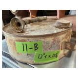5 GALLON METAL ROCKER GAS OR OIL CAN ?