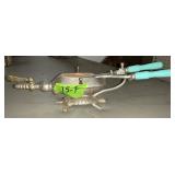 ANTIQUE CURLING IRON W TURTLE BASE