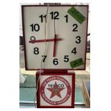 TEXACO ELECTRIC WALL CLOCK 21'T X 12'W - WORKS