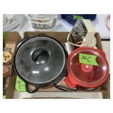 2 SLOW COOKERS AND AN ELECTRIC CAN OPENER