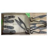 COBBLER'S SHOE FORMS/SHEEP HAND SHEARS