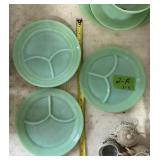 VINTAGE FIRE KING JADEITE GRILL PLATES X5