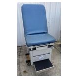 UMF Exam Table