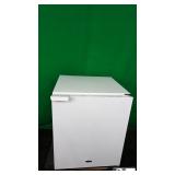 Marvel 6CADM100 Refrigerator