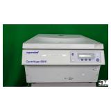 Eppendorf 5810 Centrifuge