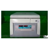Heraeus Labofuge 300 Centrifuge Heraeus Labofuge 300 Centrifuge