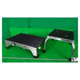 Lot of (2) Step Stools Lot of (2) Step Stools