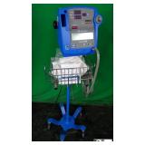 GE, Dinamap Pro 200V2 Patient Monitor with BP & Te GE, Dinamap Pro 200V2 Patient Monitor with BP & Te