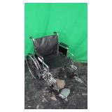 Select Medical Bariatric Wheel Chair (Seat Size 22 Select Medical Bariatric Wheel Chair (Seat Size 22