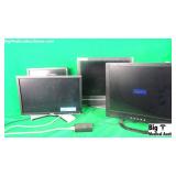 Lot Of 4 PC Displays Lot Of 4 PC Displays