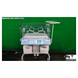 Drager Isolette 8000 Infant Incubator W/ I.V. Stan