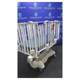 Stryker DM64073 Infant Crib(83911279)