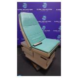 Midmark 405 Powered Exam Table(8870000)