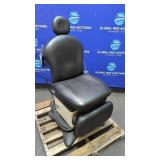 Midmark 641 Procedure Chair