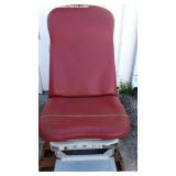 Midmark 623 Powered Exam Table ( Needs Repair ) Midmark 623 Powered Exam Table ( Needs Repair )