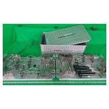 DePuy Hawkins Shoulder Retractor Set ( Complete Ki DePuy Hawkins Shoulder Retractor Set ( Complete Ki