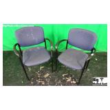 Lot of 2 Waiting Room Chairs Lot of 2 Waiting Room Chairs