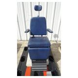 Reliance 7000HFC Patient Chair (Goes Up but Wont G Reliance 7000HFC Patient Chair (Goes Up but Wont G