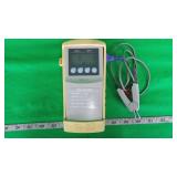 Nellcor Puritan Bennett NPB-40 Pulse Oximeter with Nellcor Puritan Bennett NPB-40 Pulse Oximeter with