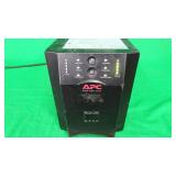 APC Smart-UPS Battery Backup APC Smart-UPS Battery Backup