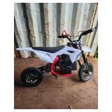 Mototec Mini Dirt Bike 49cc