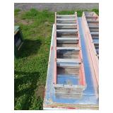 8FT Fiberglass Step Ladder