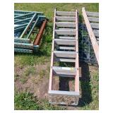 Peligro Fiberglass 8ft Step Ladder