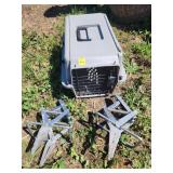 Plastic Pet Carrier and Traps