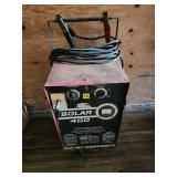 Solar 400 Heavy Duty Charger