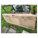 Rear tailgate off an suv