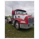2003 Mack Vision 10-Speed Truck, 778915 Miles