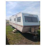 30ft Yellowstone Camino Camper Trailer