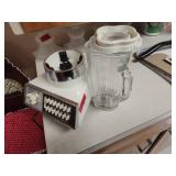 Waring Blender Model 7010 With Glass Jar