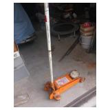 Hydraulic Floor Jack 2-3/4 Ton Capacity