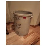 15-Gallon Stoneware Crock with Maple Leaf
