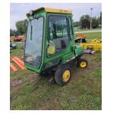 John Deere F910 Mower with Cab and Attachments