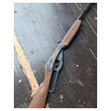 Daisy Model 1938 Red Ryder BB Gun Rifle