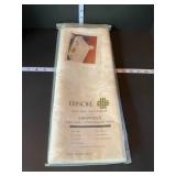 Erinore Irish Linen Tablecloth