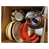 Dishes, Pfaltzgraff, Mixing Bowls ETC