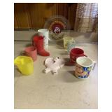 Vintage Plastic Cups, Plates & Spoon Rest