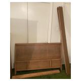 Broyhill Full Head/Footboard w/Rails