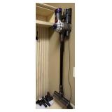 Dyson V8 Absolute Cordless Vacuum Cleaner